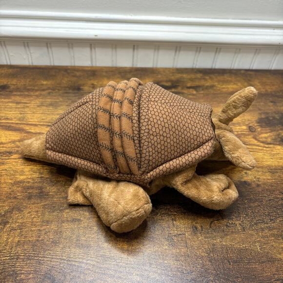 Folkmanis Armadillo Hand Puppet Play Pretend Theatre Plush Stuffed Animal Toy - Picture 1 of 16